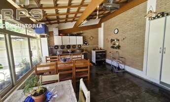 Imagem 3: Sobrado com piscina e 2 suítes, sendo uma na parte térrea, pertinho da Geronimo de Camargo