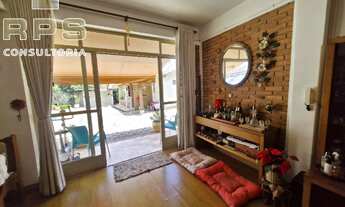 Imagem 6: Sobrado com piscina e 2 suítes, sendo uma na parte térrea, pertinho da Geronimo de Camargo