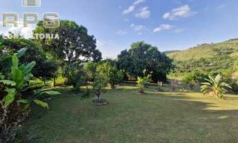 Imagem 7: Chácara a venda no bairro Vitória Régia com vista espetacular e muito quintal!