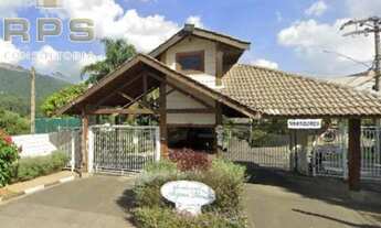 Imagem: Terreno com área total de 450 m² no Condomínio