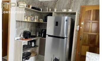 Imagem 6: Casa assobradada com 2 suítes sendo uma com closet e ar condicionado, quintal gramado, lav