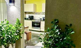 Imagem 3: Imóvel com 04 Dormitórios sendo 01, Sala estar e jantar, Lavanderia , Área Gourmet ,Garage