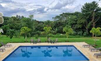 Imagem: Sítio de alto padrão à venda com área