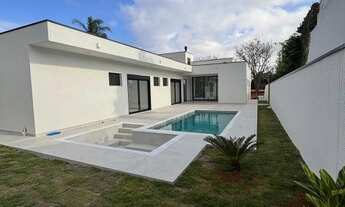 Imagem: Casa terrea com 3 suítes e escritório