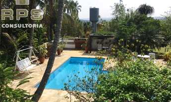 Imagem 5: Chácara em Atibaia Condomínio Horto Ivan - Porteira fechada : casa de 03 dormitórios sendo