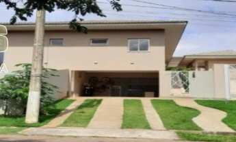 Imagem: Casa à venda com 4 quartos sendo 2 suítes