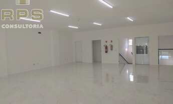 Imagem 4: Salão Comercial para locação no Centro de Atibaia, com 590m², banheiros, copa, excelente e