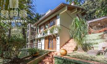 Imagem: Casa de cinema à venda no Clube da Montanha