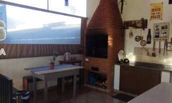 Imagem 7: Casa a venda em Atibaia no Jardim Maristela com 3 quartos e 5 vagas de garagemx piscinax á