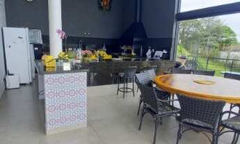 Imagem 4: Casa no Condomínio Porto Atibaia, 3 quartos todos suítes e uma com closet, repleta de armá