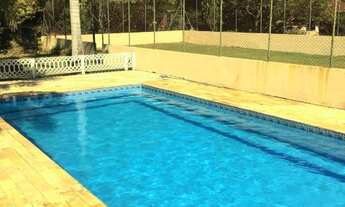 Imagem 3: Chácara a venda no Condomínio Horto Ivan, 5 quartos sendo 2 suítes, piscina , churrasqueir