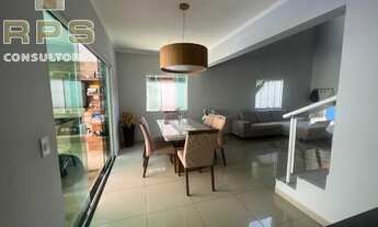 Imagem 4: Imóvel com 03 dormitórios sendo 02 suites , sala de estar e sala de jantar , cozinha , lav