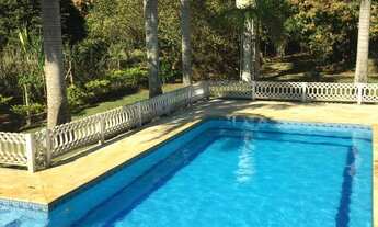 Imagem 4: Chácara a venda no Condomínio Horto Ivan, 5 quartos sendo 2 suítes, piscina , churrasqueir