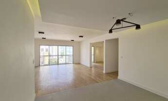 Imagem 5: Apartamento para Venda Reformado e nunca habitada após a reforma Brooklin 4 quartos sendo