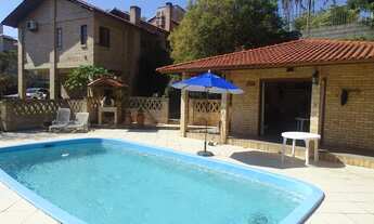 Imagem 3: Casa à venda com terreno de 960 m², 3 dormitórios, sendo 1 suíte Master com banheira de h