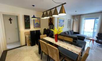 Imagem 2: Apartamento de 3 dormitórios (1suíte), dependência completa de empregada, lavabo, ampla sa