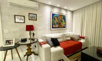 Imagem 7: Apartamento à VENDA, 3 suítes, 4 garagens, à 200 metros da Beira Mar Norte em Florianópol