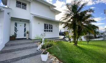 Imagem: Linda casa residencial à venda com 4 suítes