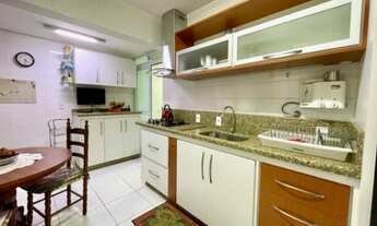 Imagem 5: Apartamento reformado à venda com 3 dormitórios e dependência com 90m² no Centro