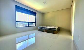 Imagem 7: Linda casa à venda, NOVA em alto padrão, com 360,00m², 4 suítes, piscina no Córrego Grande