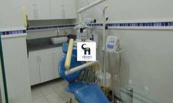 Imagem 2: Eleven imoveis, excelente casa na Pituba para venda ou locação com 800 m²