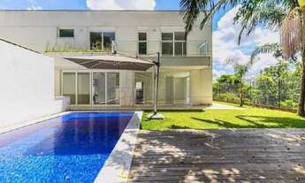 Imagem 6: 4 dormitórios, 4 suíte, 5 banheiro, 5 vagas na garagem, 595M² de Área Construída