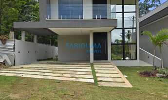 Imagem: Casa 4/4, padrão Alphaville em Abrantes