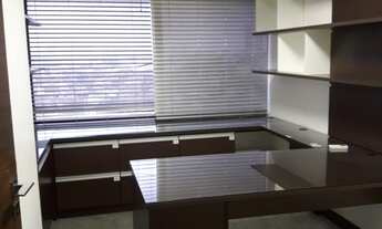 Imagem 7: 2 vagas na garagem, 40M² de Área Construída