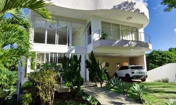 Imagem: 4 dormitórios, 4 suíte, 2 banheiro, 4