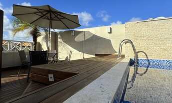 Imagem 2: 3 dormitórios, 3 suíte, 2 vagas na garagem, 233M² de Área Construída