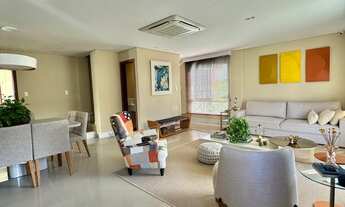 Imagem 5: 3 dormitórios, 3 suíte, 2 vagas na garagem, 233M² de Área Construída