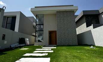 Imagem: 4 dormitórios, 4 suíte, 1 banheiros, 4