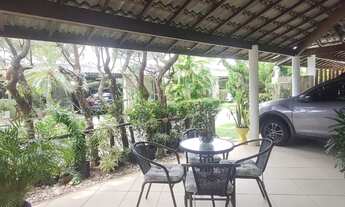 Imagem 6: 4 dormitórios, 1 suítes, 2 banheiro, 2 vagas na garagem