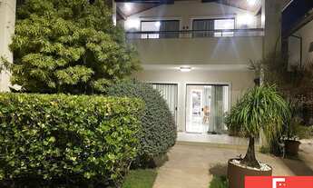 Imagem: 4 dormitórios, 3 suíte, 2 banheiro, 4