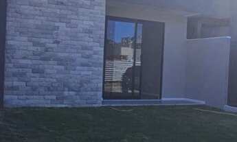 Imagem 2: 4 dormitórios, 3 suíte, 1 banheiros