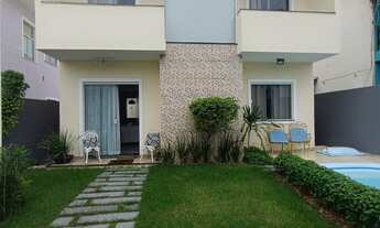 Imagem: 4 dormitórios, 1 suítes, 2 vagas na garagem