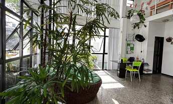 Imagem 4: 8 banheiro, 3 vagas na garagem