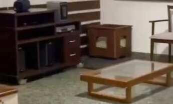 Imagem 3: 4 dormitórios, 2 suíte, 2 vagas na garagem