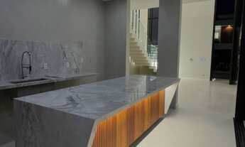 Imagem 4: 4 dormitórios, 4 suíte, 290M² de Área Construída