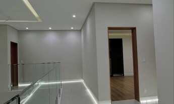 Imagem 7: 4 dormitórios, 4 suíte, 290M² de Área Construída