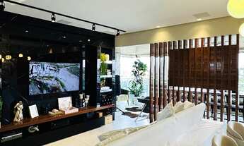 Imagem 7: 3 dormitórios, 2 suíte, 3 vagas na garagem, 140M² de Área Construída