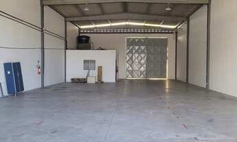 Imagem: 2 banheiro, 12 vagas na garagem, 311M²