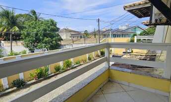 Imagem 6: 4 dormitórios, 1 suítes, 2 banheiro, 106M² de Área Construída