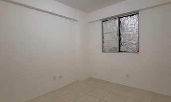 Imagem 4: 3 dormitórios, 1 suítes, 2 banheiro, 1 vaga na garagem, 70M² de Área Construída