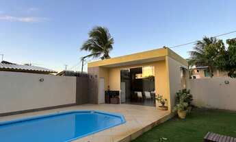 Imagem 3: 3 dormitórios, 1 suítes, 2 banheiro, 5 vagas na garagem