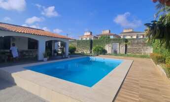 Imagem: 5 dormitórios, 2 suíte, 1 banheiros, 10