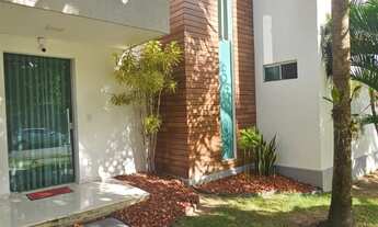 Imagem: 4 dormitórios, 4 suíte, 5 banheiro