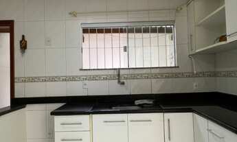 Imagem 7: 4 dormitórios, 3 suíte, 3 banheiro, 2 vagas na garagem, 140M² de Área Construída