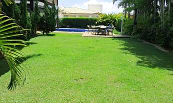 Imagem 2: 4 dormitórios, 4 suíte, 5 banheiro, 560M² de Área Construída