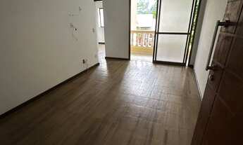 Imagem: 2 dormitórios, 1 banheiros, 1 vaga na garagem